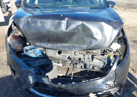 2013 Ford Fiesta Se z USA, uszkodzony, nr VIN 3FADP4BJ1DM191379